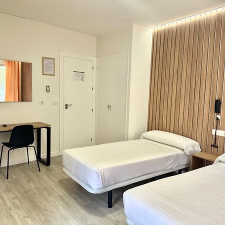 Hotel Victoria Centro Almunecar Luaran gambar